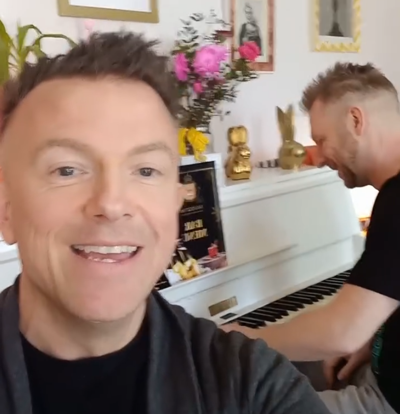 Dancing in the studio: KOV test their new track “Smile”