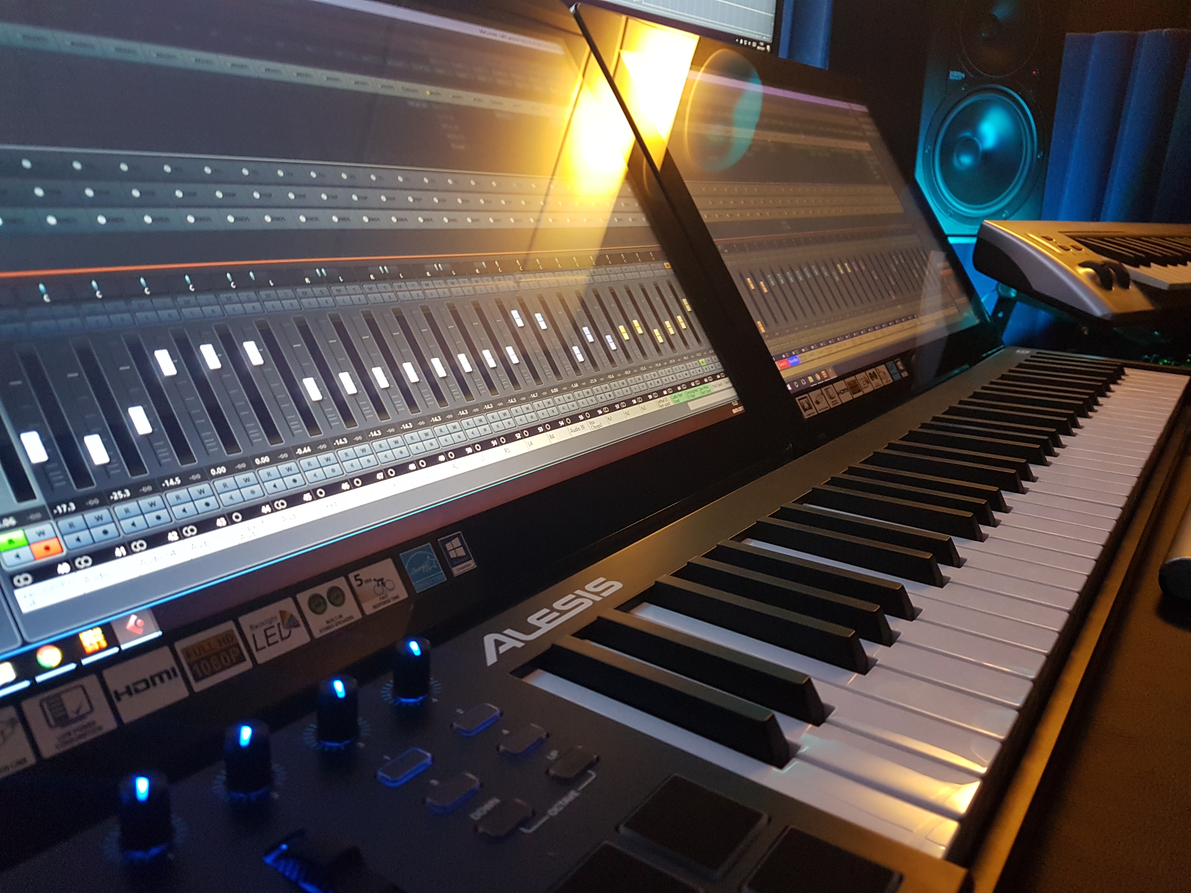 Fidget Studios Dual Display Touch Mixing Desk